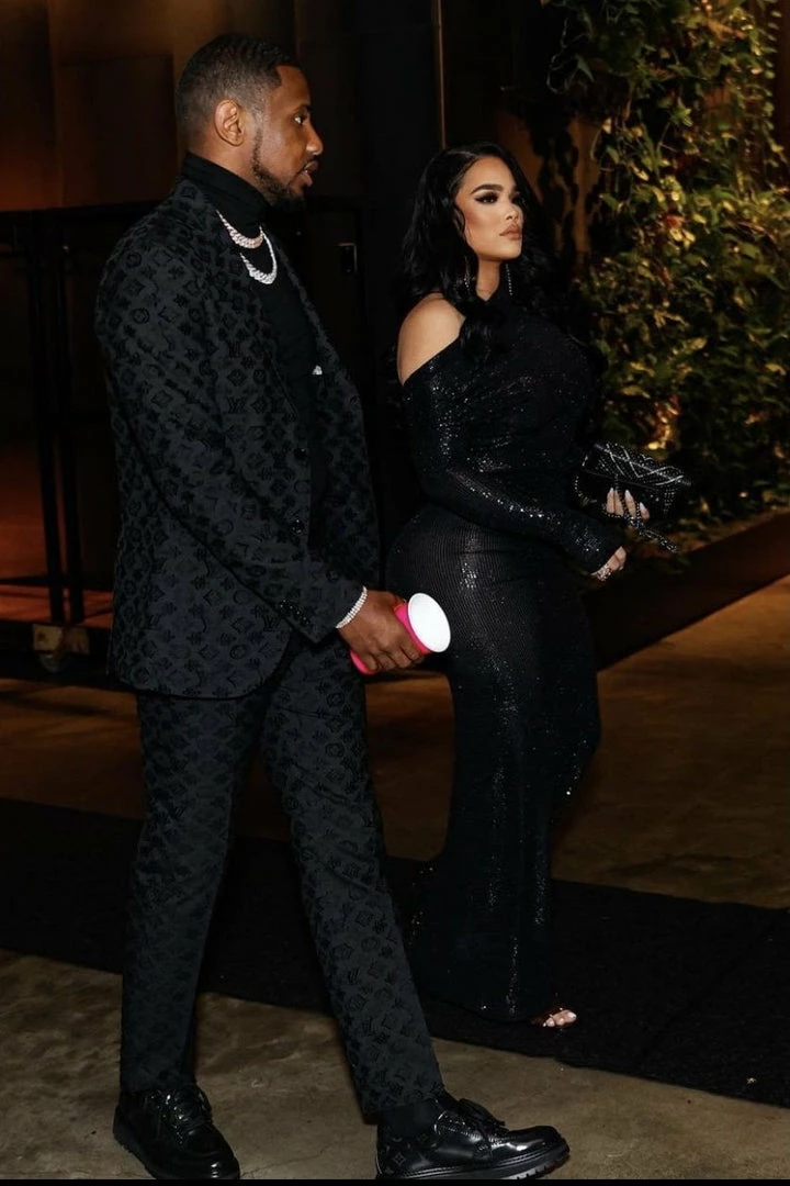 Influencer Style Jessica Bara Amanie Long Sleeve 3 Way Glitter Gown