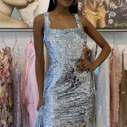 Influencer Style Jessica Bara Gris Sequin Midi Dress