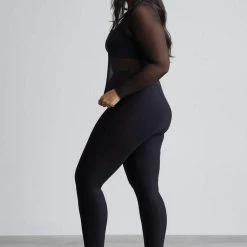 Commando Classic Leggings With Perfect Control + Reve Doll Essentials