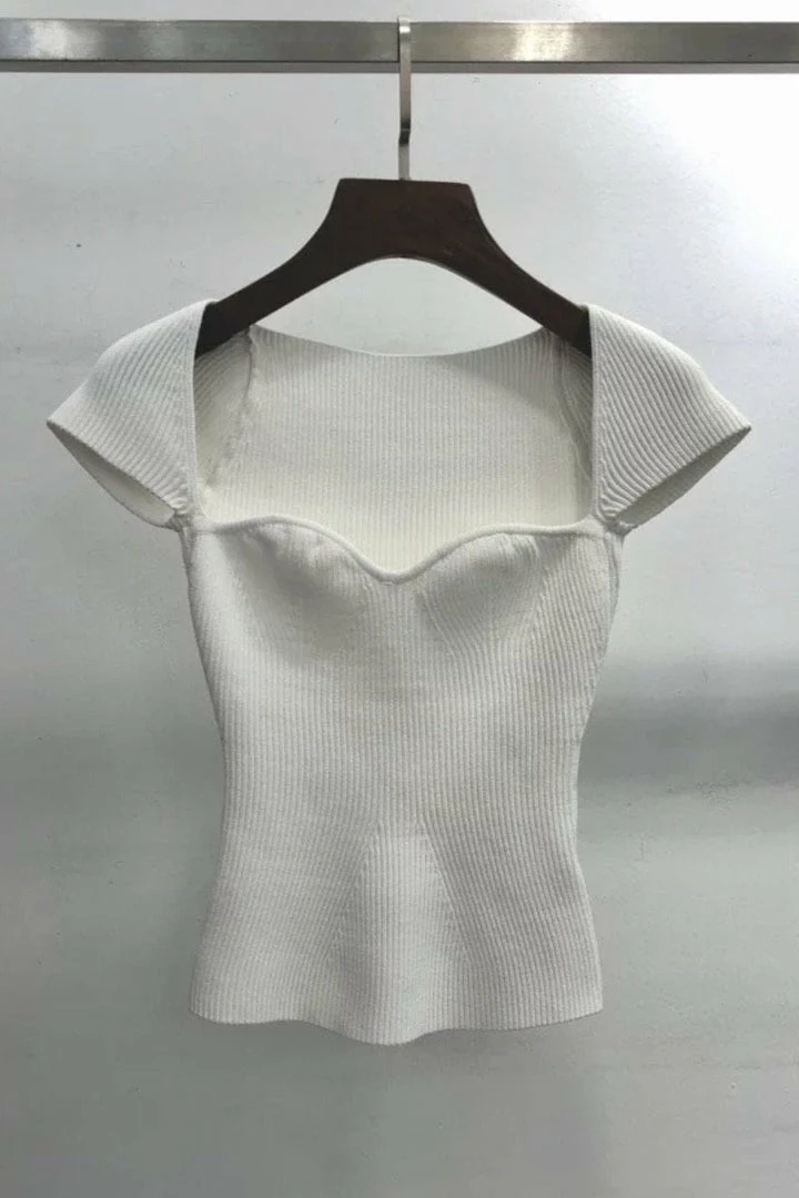 Jessica Bara Harlyn Short Sleeve Knit Top Reve Doll Essentials