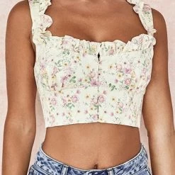 Summer Lovin' Jessica Bara Giana Floral Ruffle Crop Top