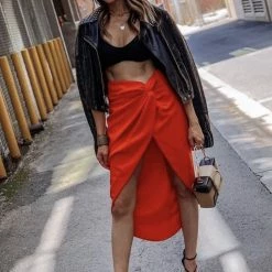 Commando Minimalist V-Bralette Reve Doll Essentials