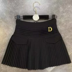 Influencer Style Jessica Bara Daisy High Waited Pleated Skort