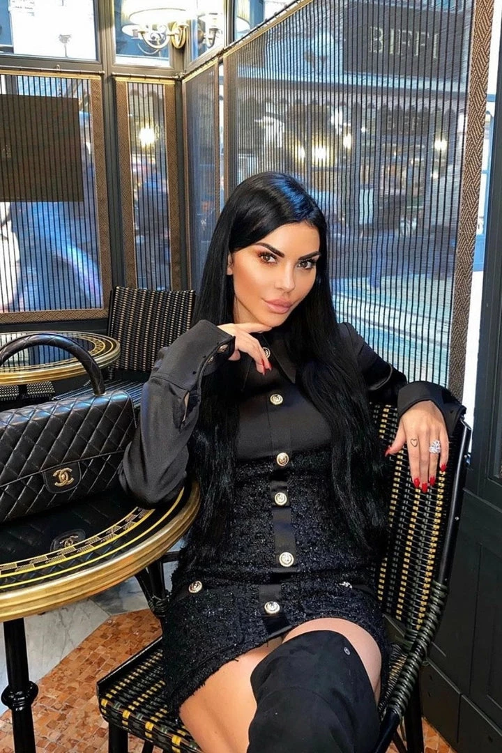 Influencer Style Jessica Bara Leighton Collar Tweed And Satin Mini Dress