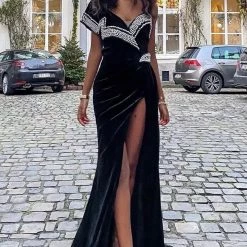 Jessica Bara Cruella One Shoulder Velvet And Pearl Gown