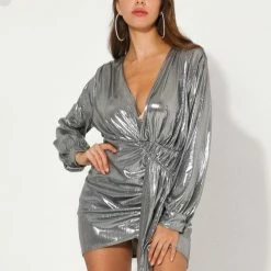 Influencer Style Jessica Bara Raewon Long Sleeve Metallic Dress