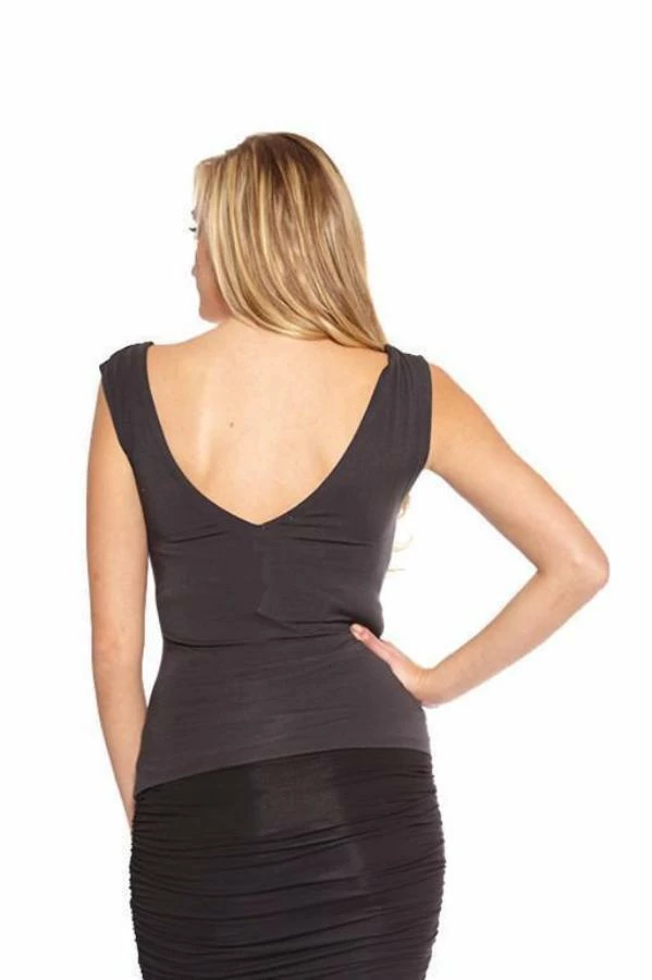 724 Deep V Front And Back Top